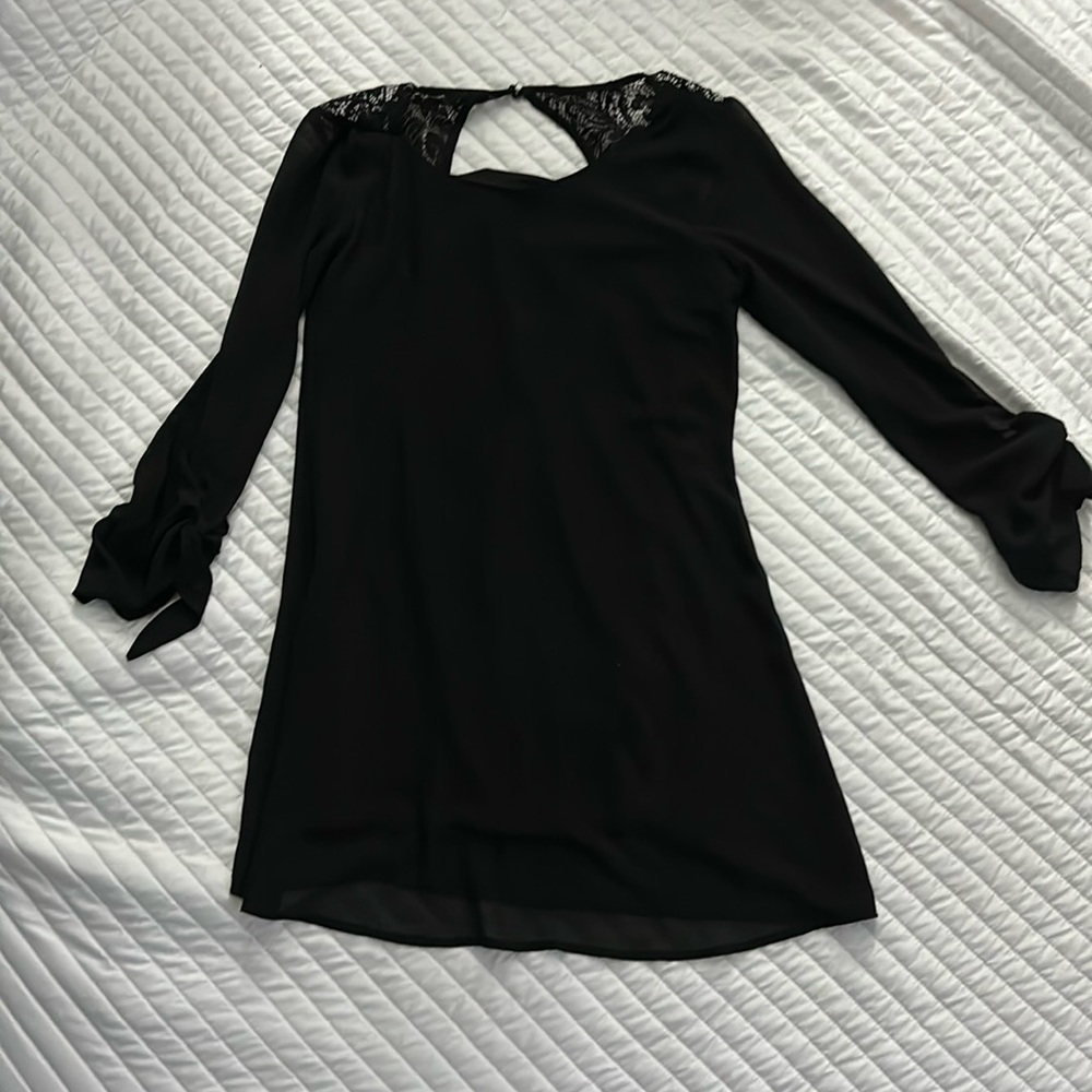 BLACK SPEECHLESS DRESS SZ XS
